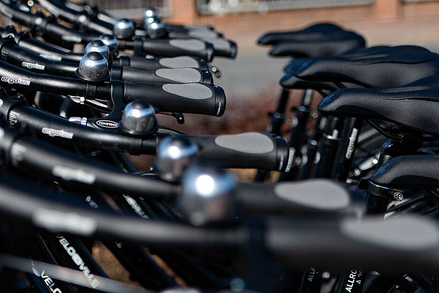 Erste Unterricht für die Fahrradschule